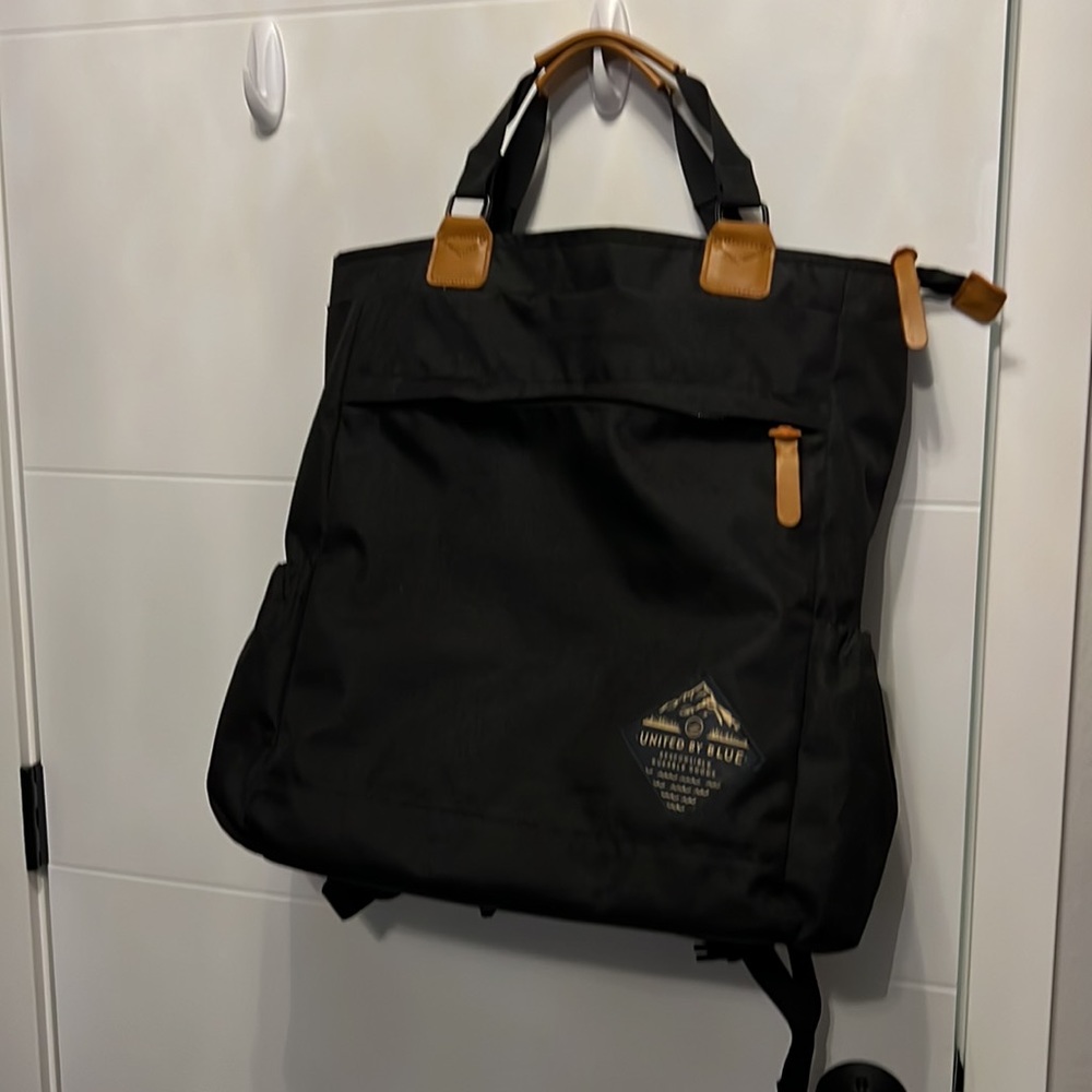 United by Blue travel bag